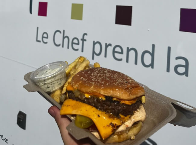 Cuisine foodtruck Les Tisons en balade