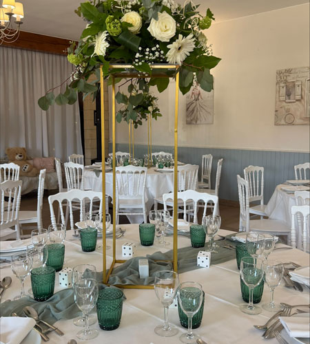 Salle de 60 personnes aux Tisons